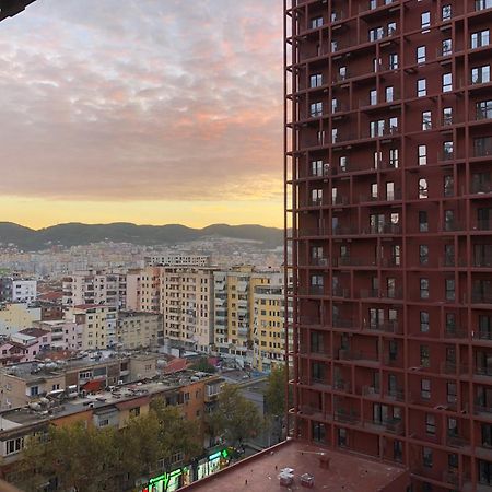 Garden Building Luxury Apartment Тирана Екстериор снимка